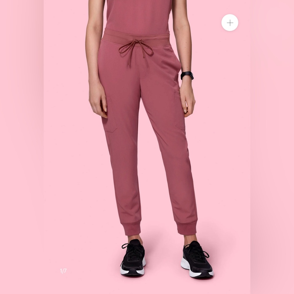 Mandala 9 Pocket scrub Joggers Mauve